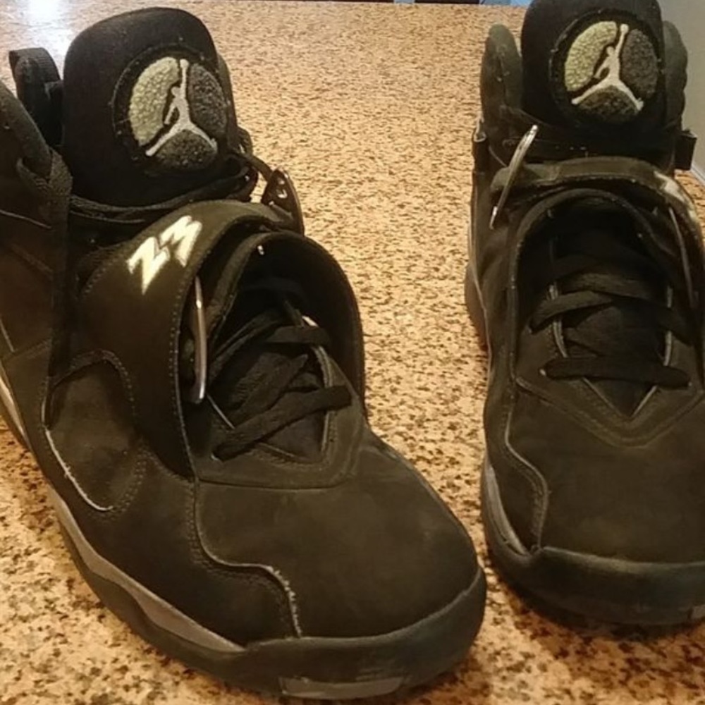 Jordan chrome 8